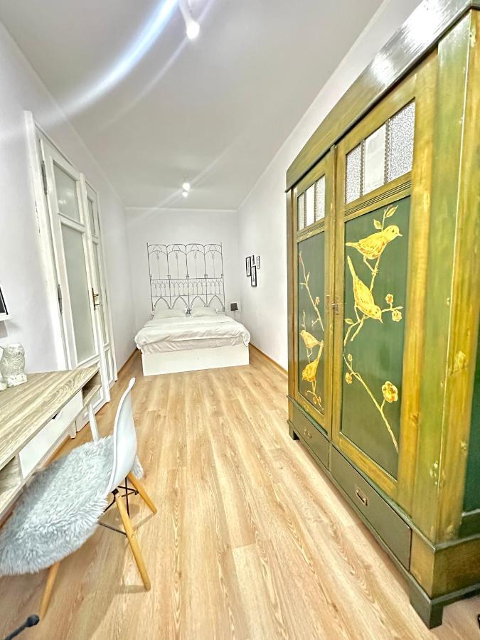 Charming Apartament City Center Timişoara Exteriör bild